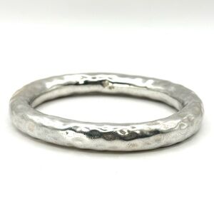 Silpada Retired B1117 Sterling Silver Thick Oval Hammered Bangle Bracelet